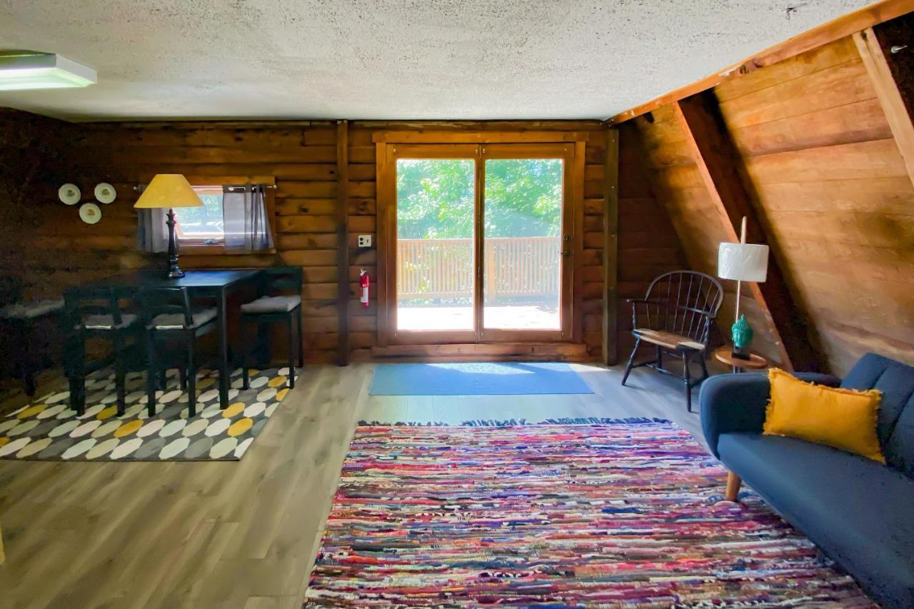Hikers Haven, A Cozy Cabin Loft Above Bashakill Wildlife Refuge Villa Wurtsboro Bagian luar foto